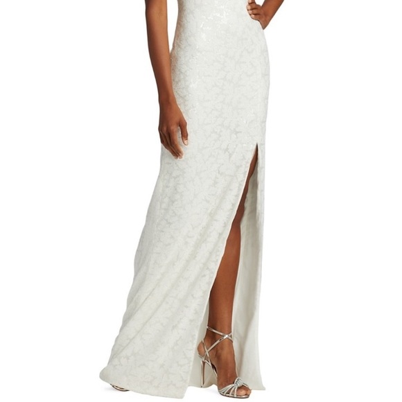 Natalia Sleeveless One Shoulder Gown - Picture 7 of 11